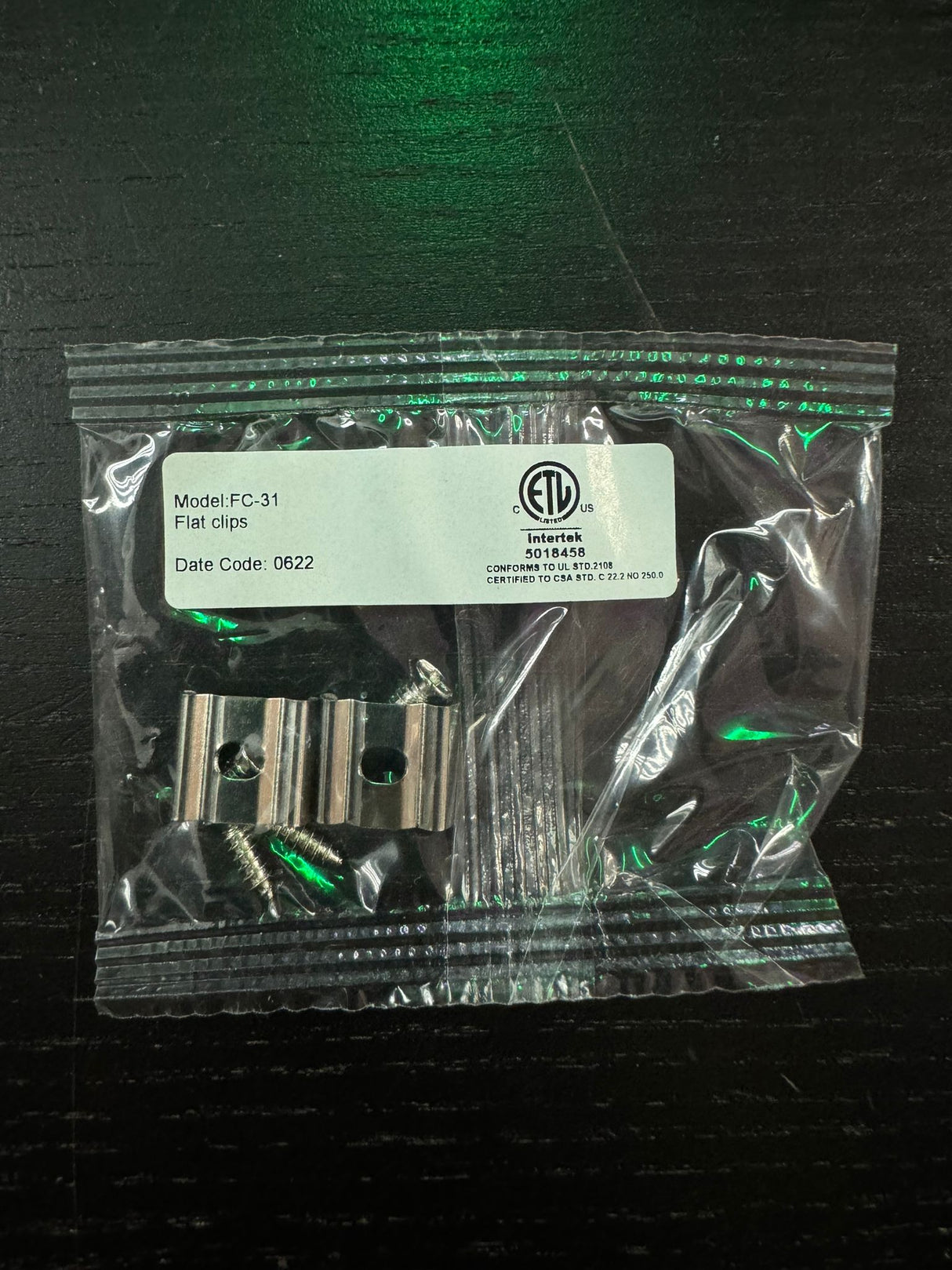 EasyLink Flat clips FC-31 - Connect with Confidence Over a Meter