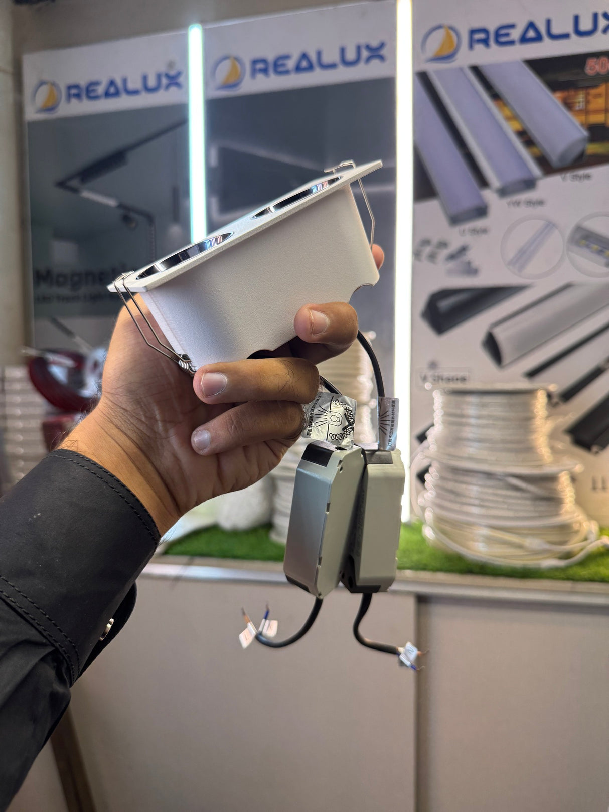 Light Up Your World: 2W 3000K DIM Module Linear Light - Illuminate with Precision and Efficiency, Powered by HTK!