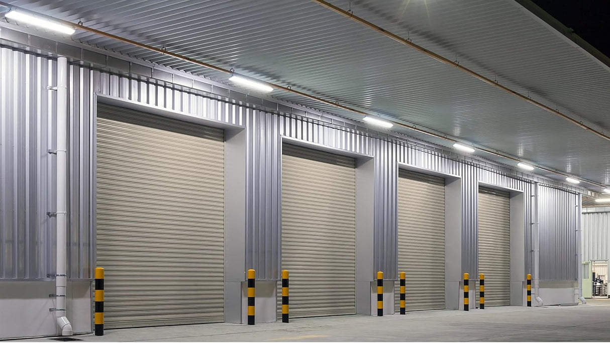 Vapor Tight Light 20W - 30W - 40W 3CCT: The Ultimate LED Solution for Garage & Warehouse Lighting. Amcam