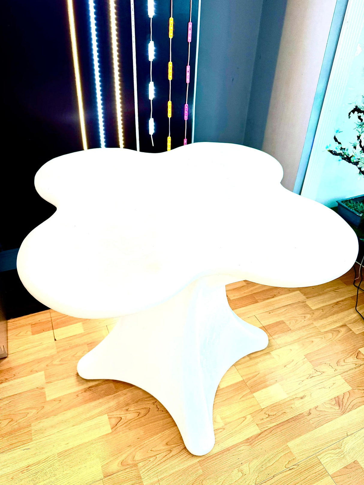 Illuminated Led Center Table