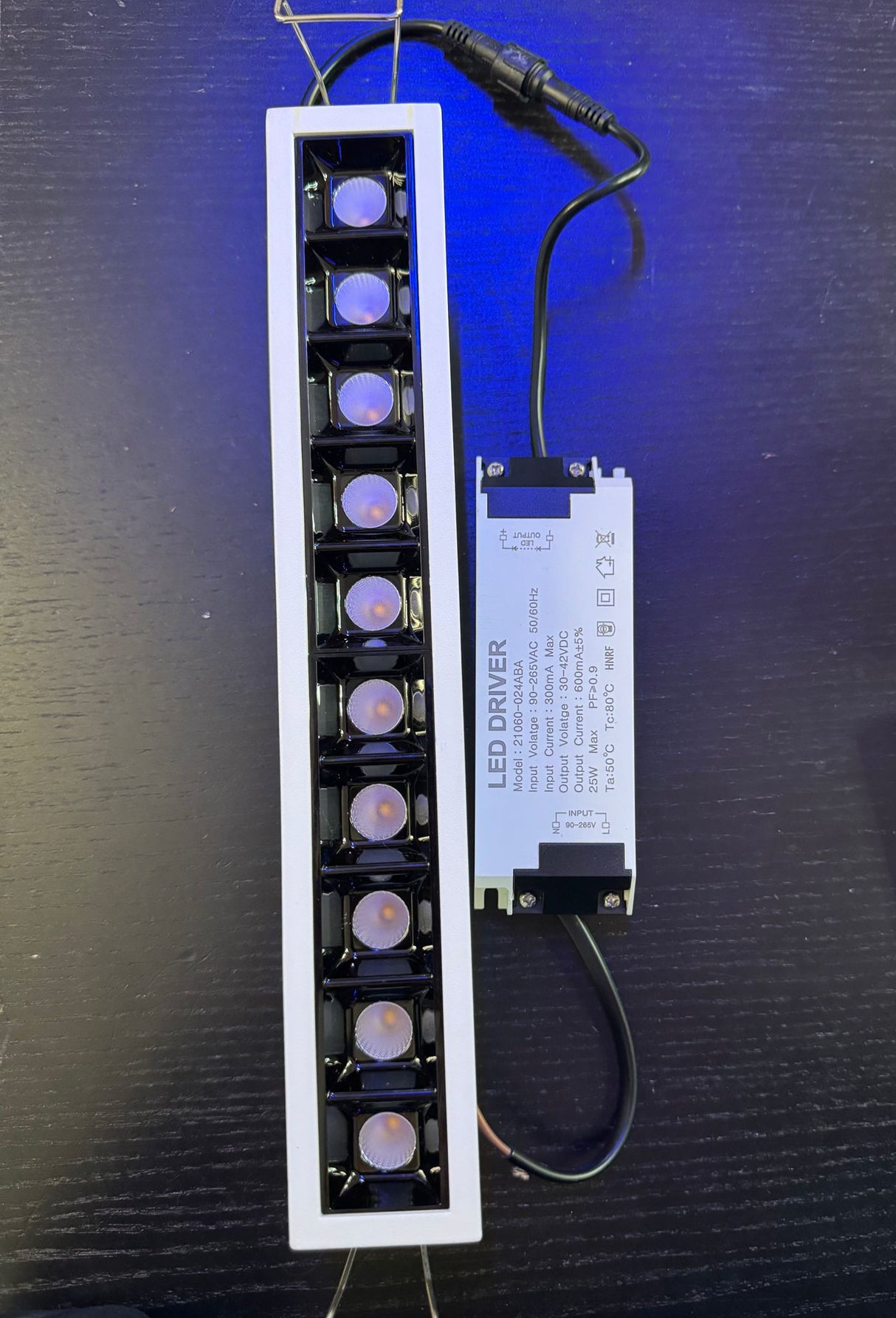 Led Grilled Light 22W WW 10 module KVO