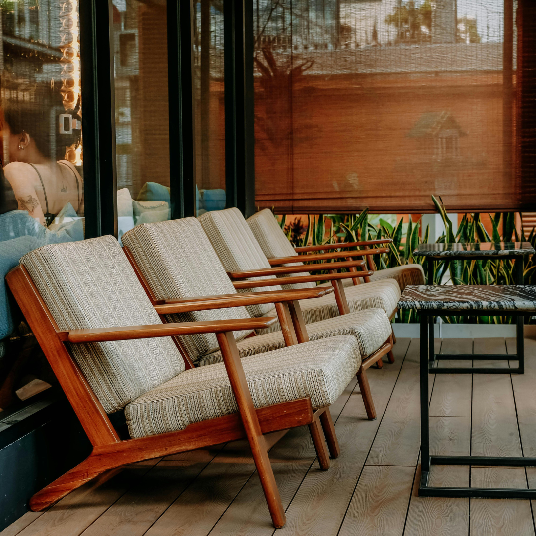 Outdoor & Seasonal