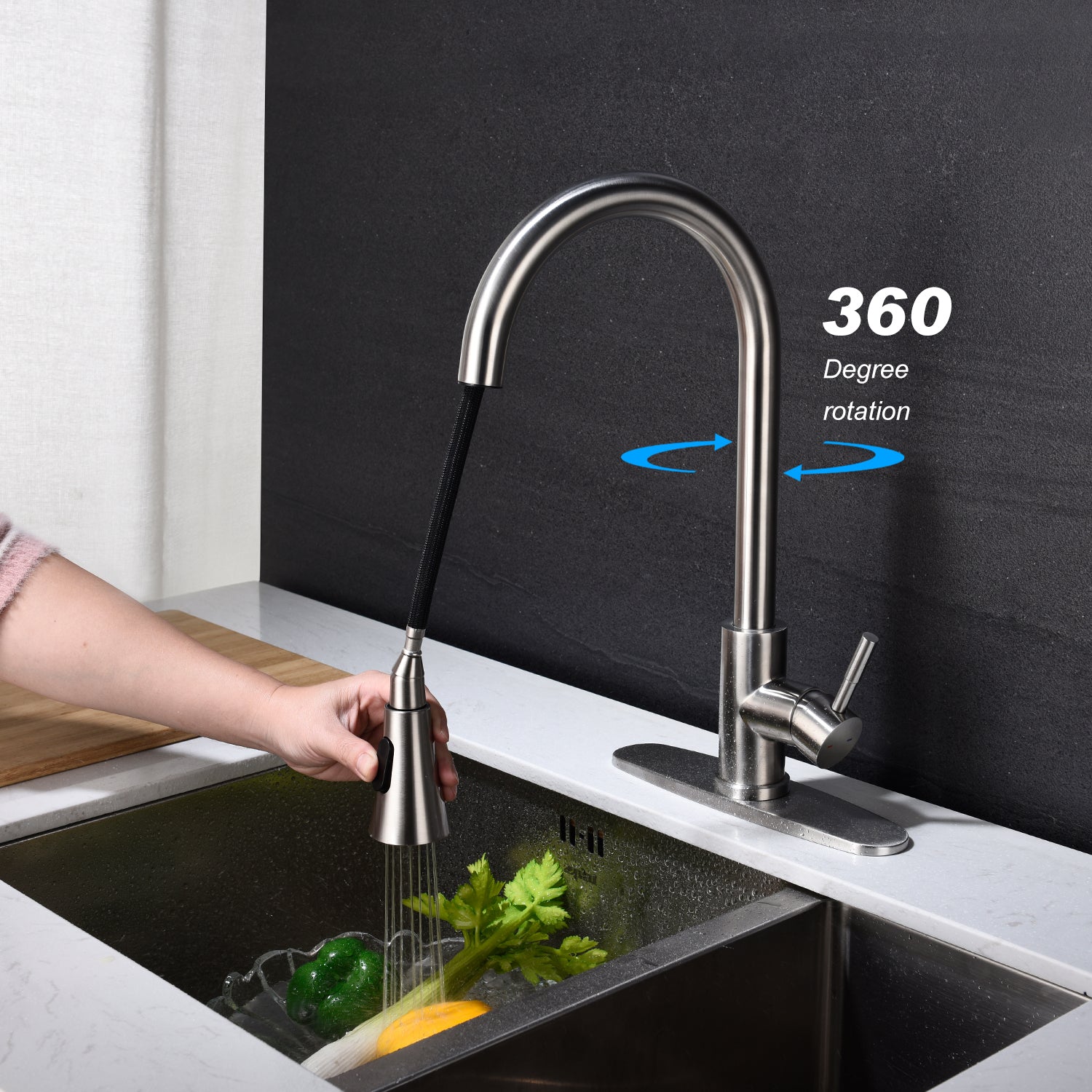 Kitchen Faucet With Pull Out Spraye