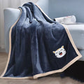  Blue lucky cat