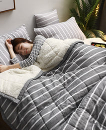 Fleece Blankets And Throws Thick Warm Winter Blankets Home Super Soft Duvet Luxury Solid Blankets On Twin Bedding