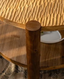 Round Coffee Table With Solid Wood For Living Room, 2-Tier Round Coffee Table With Storage Shelf, Mid Century Modern Coffee Table , Home Small Space, Easy Assembly