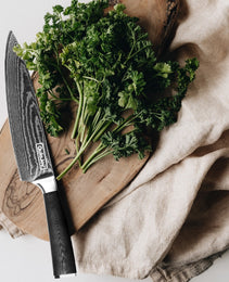 Qulajoy 8 Inch Chef Knife, Ultra Sharp Japanese Damascus VG-10 Blade,Professional Kitchen Knife With Ergonomic G10 Handle And Sheath