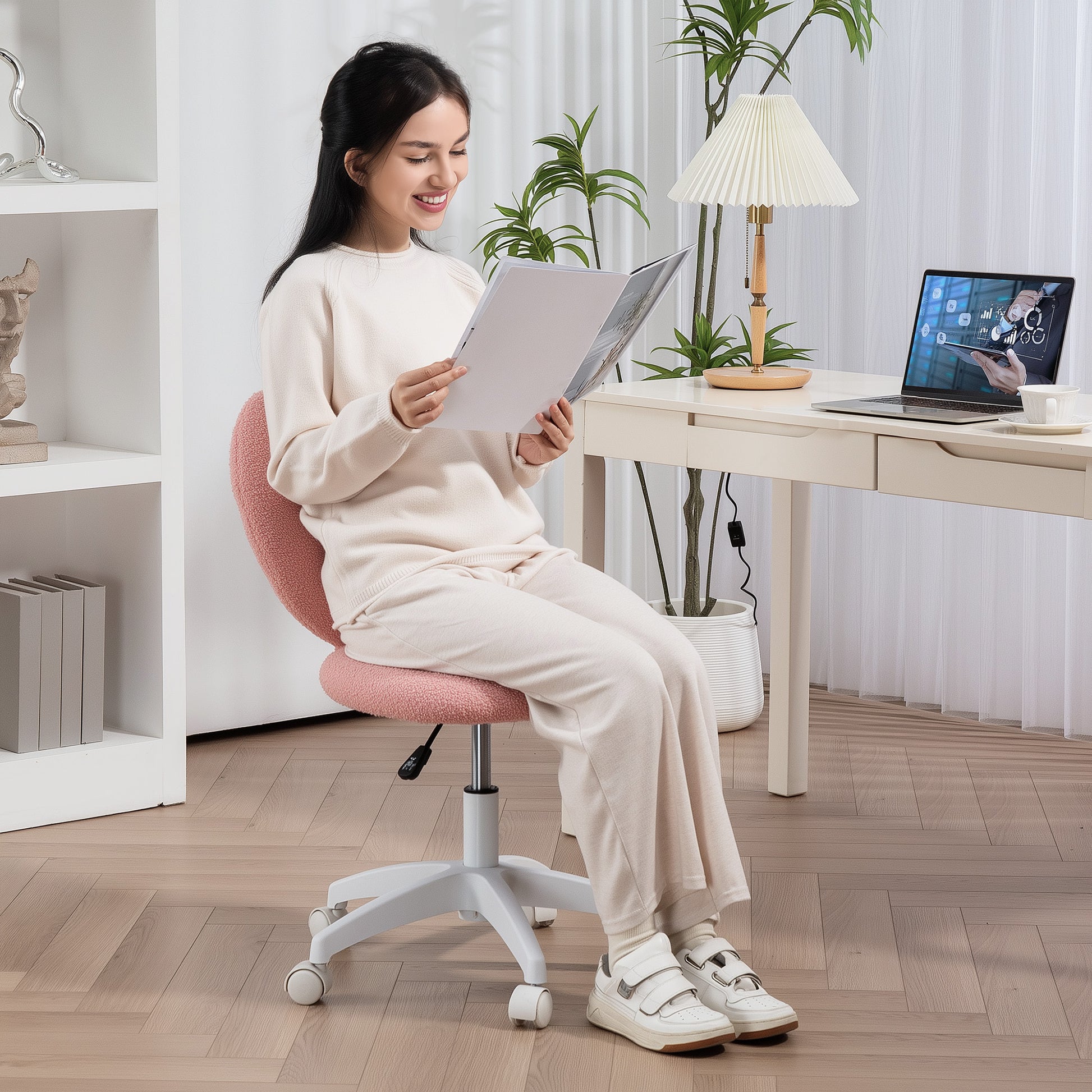 Armless Computer Desk Chair, Office Task Chair, Teddy Fleece Heart Makeup Vanity Chair with Swivel Wheels, Pink