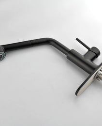 Stainless Steel Matte Black Single Handle Pull Out Spray, Kitchen Faucet