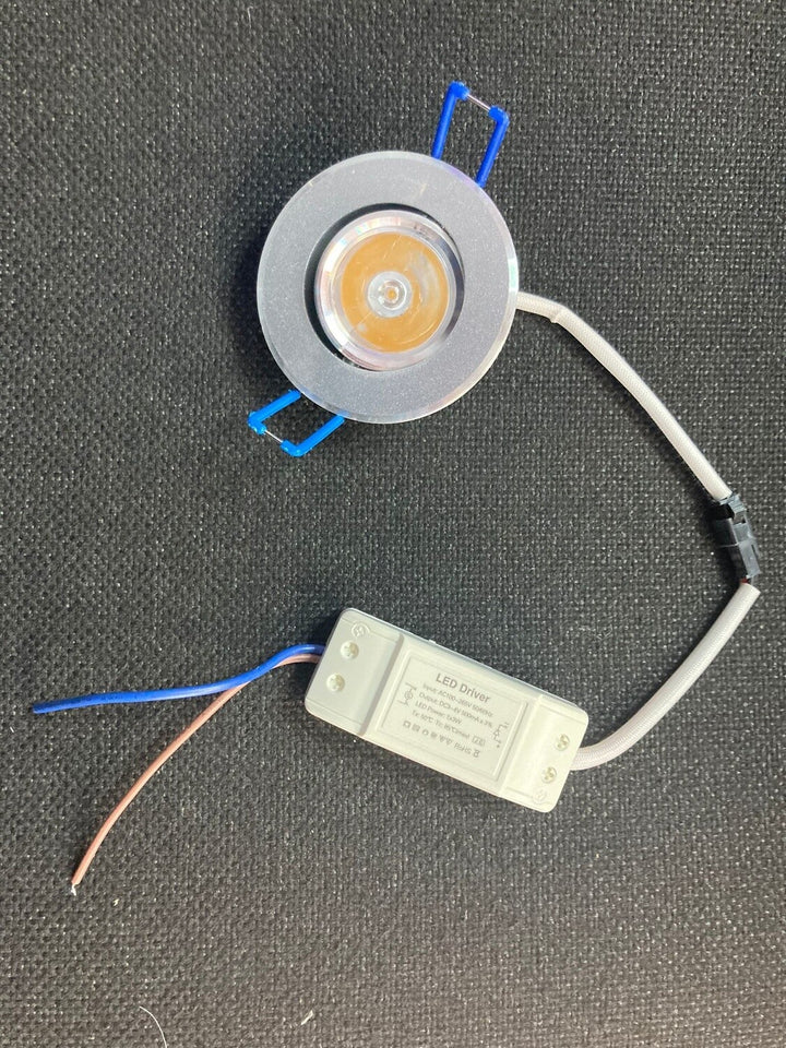 Adjustable Swivel Downlight - 3 Inch LED Can Lights for Precise Lighting Control 3000K