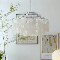 French Romantic Shell Pendant Italian Designer Milk Oil Style Bedroom Suspension Light Luxury Wind Chime Restaurant Hanging Lamp