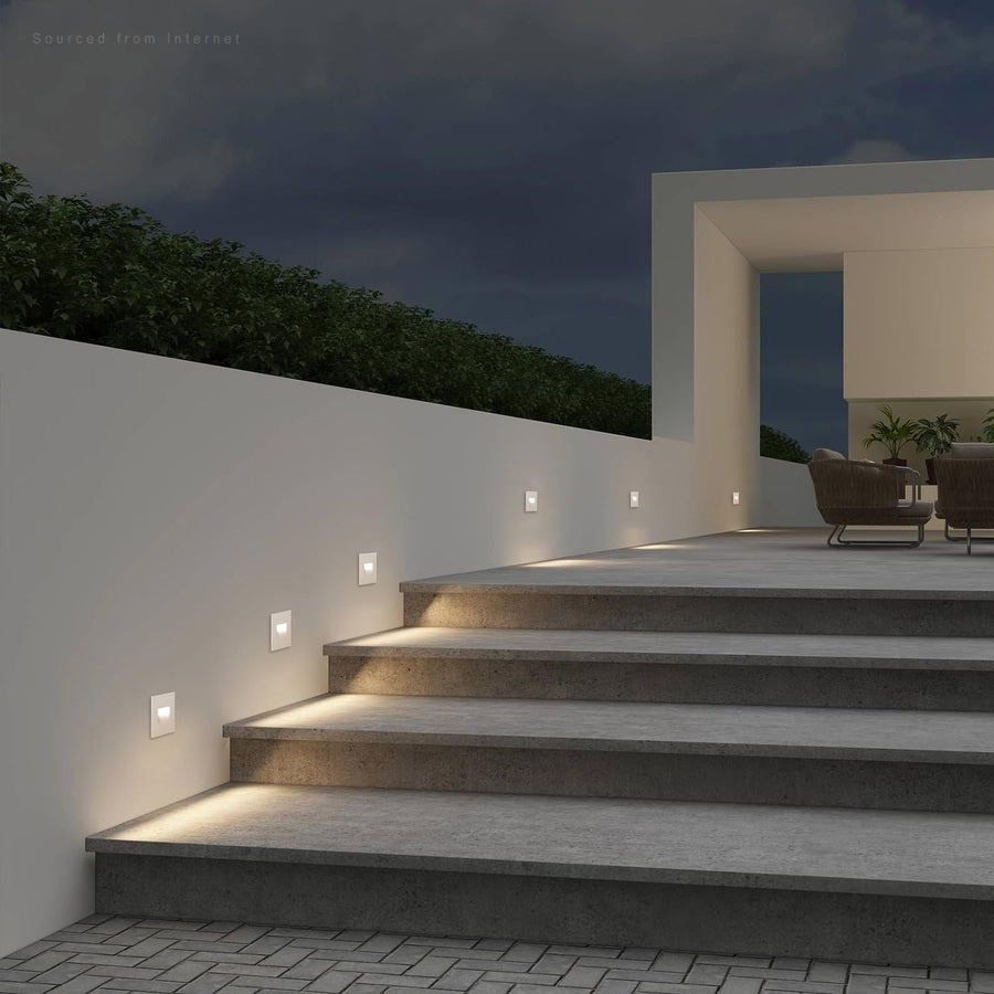 Step Lights 5CCT - 110V - Vertical - Az