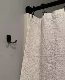 Modern Octopus Hook Matte Black: Cast Aluminum Towel Hook, Powder-Coated, 20lb Capacity
