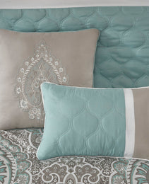 Queen 8 Piece Comforter Set