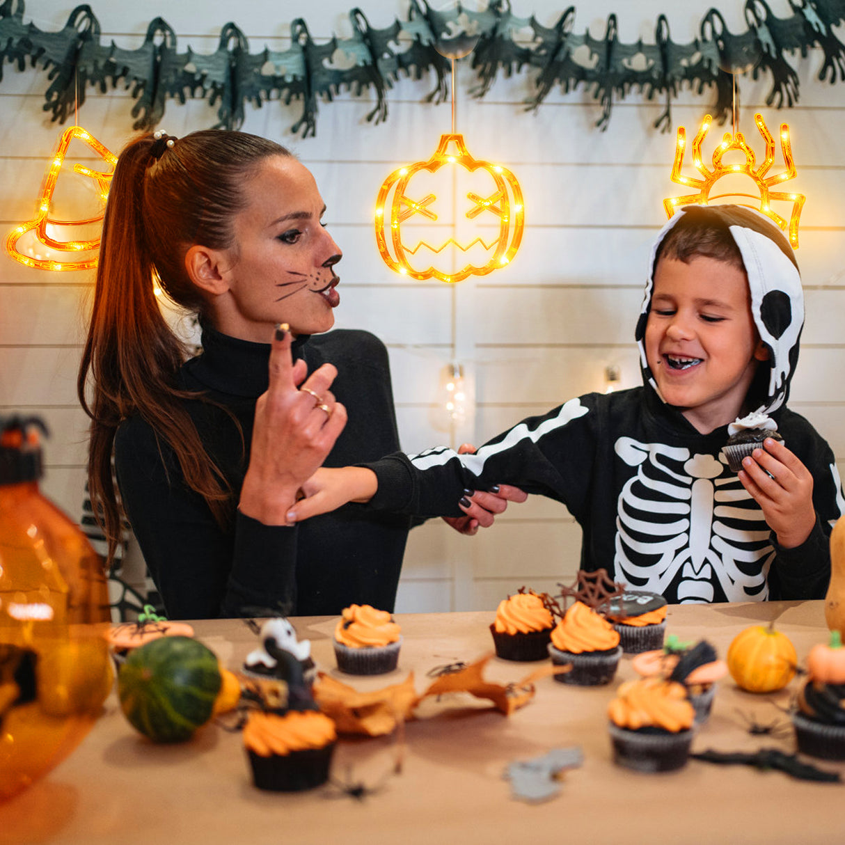 Set Of 3 Pack Halloween Window Light Spider Witch Hat Pumpkin With Orange Light Hanging Halloween Decoration Light With Suction Cup Hanging Holes - CJDS - FC