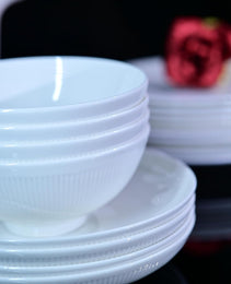 Dandilion Bone China Dinnerware Set, 16 Pieces, Service For 4, Plates, Dishes, Bowls Set, Microwave And Dishwasher Safe, Ivory White With Radial Lines