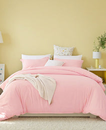 White & Pink Extra Large Duvet Cover Set Includes 1 Duvet Cover & 2 Pillowcases. Made Of Premium Breathable Microfiber With Hotel-grade Minimalist Design. Perfect For Bedrooms And Guesthouses.